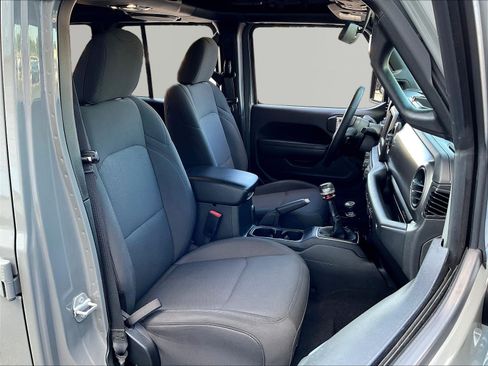 Used 2022 Jeep Wrangler Unlimited Sport AWD/4WD image 29