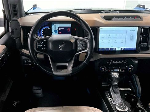 Used 2021 Ford Bronco Wildtrak image 13