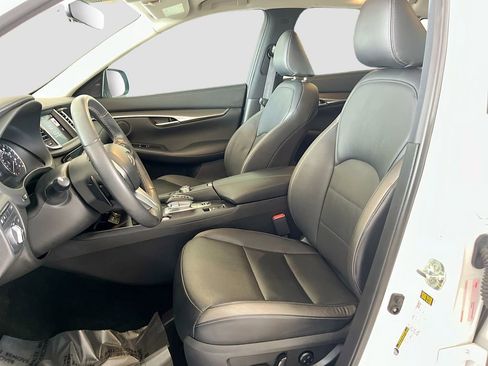 Used 2024 INFINITI QX50 Luxe image 20
