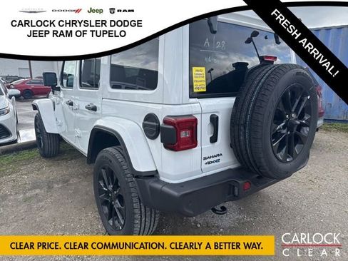 Used 2025 Jeep Wrangler Sahara w/ Safety Group image 16