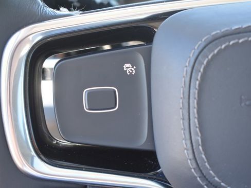 Used 2025 Lincoln Navigator Reserve AWD/4WD image 22