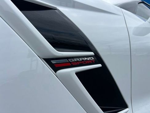 Used 2017 Chevrolet Corvette Grand Sport RWD image 13