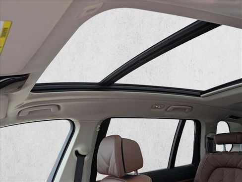 Used 2026 BMW X7 xDrive40i image 15