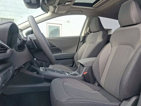 New 2025 Subaru Crosstrek 2.0i Premium image 9