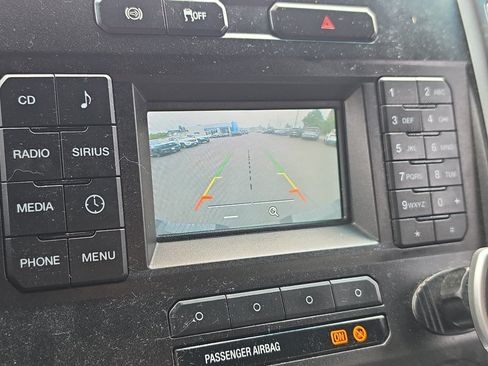 Used 2017 Ford F350 XLT AWD/4WD image 26