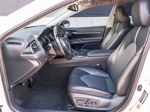Used 2023 Toyota Camry SE w/ Convenience Package FWD image 20