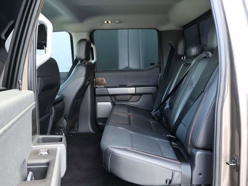 Used 2021 Ford F150 Lariat w/ Max Trailer Tow Package image 10