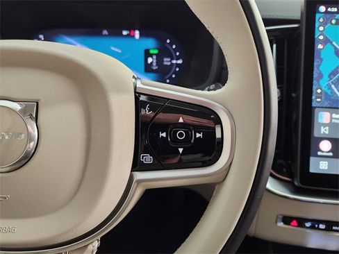 New 2026 Volvo XC90 T8 Ultra w/ Protection Package Premier image 28