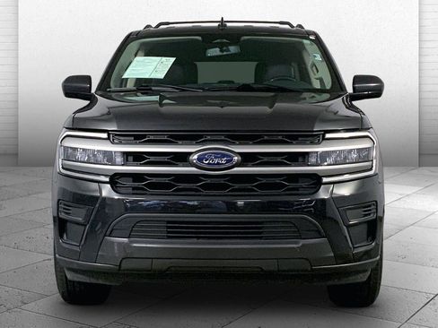 Used 2024 Ford Expedition Max XLT AWD/4WD image 2