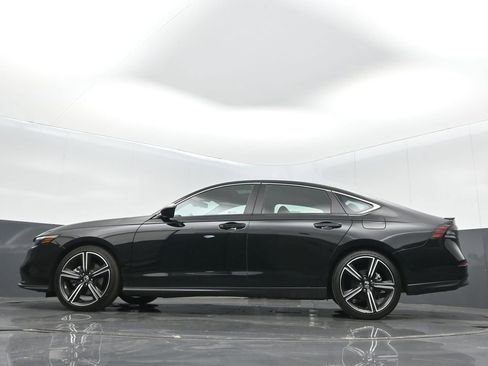 Used 2023 Honda Accord Sport image 14