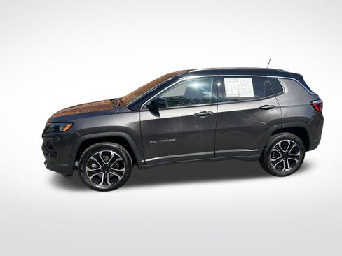 Used 2023 Jeep Compass Limited image 2