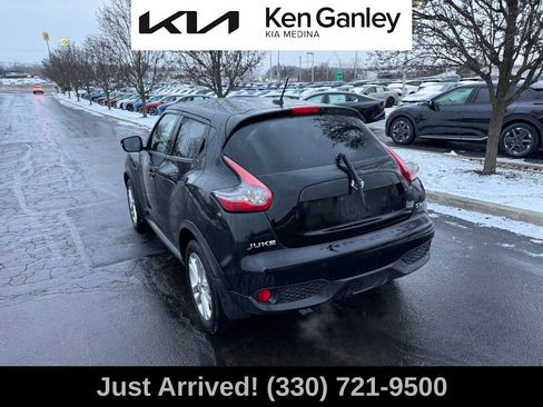 Used 2015 Nissan Juke SV image 7