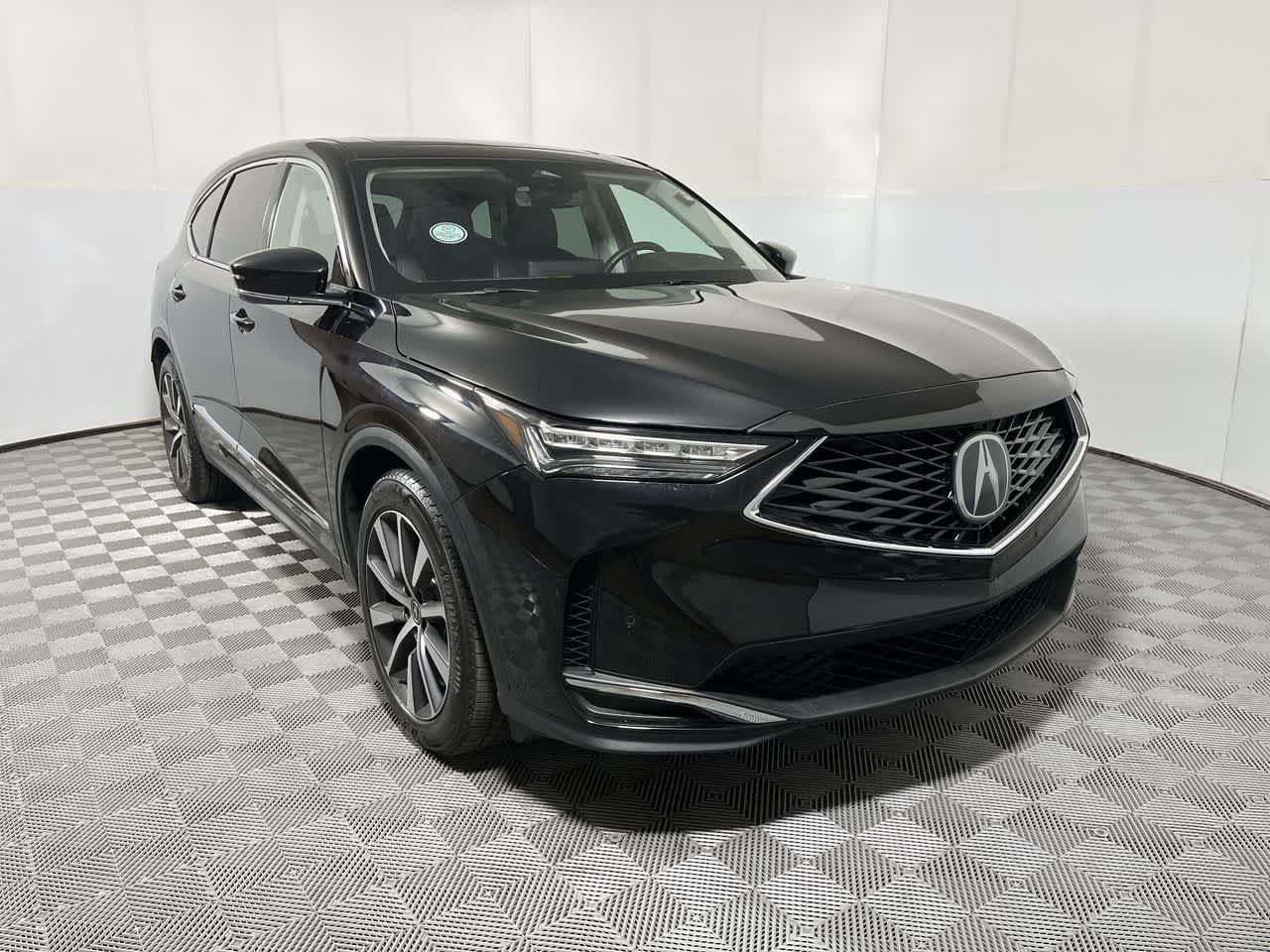 Used 2026 Acura MDX w/ Technology Package AWD/4WD image 2