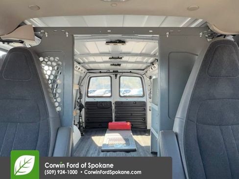 Used 2018 GMC Savana 2500 w/ Driver Convenience Package RWD image 26