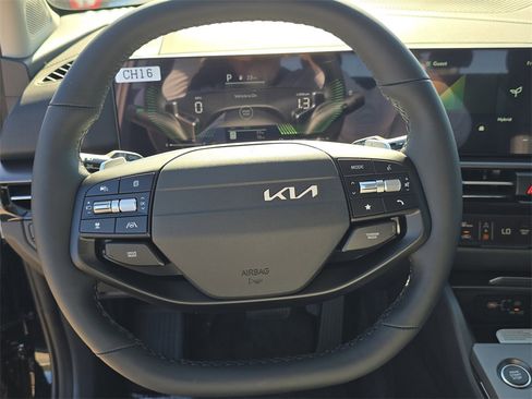 New 2026 Kia Sportage EX image 30