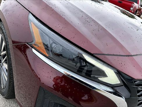 Used 2025 Nissan Altima 2.5 SV FWD image 28