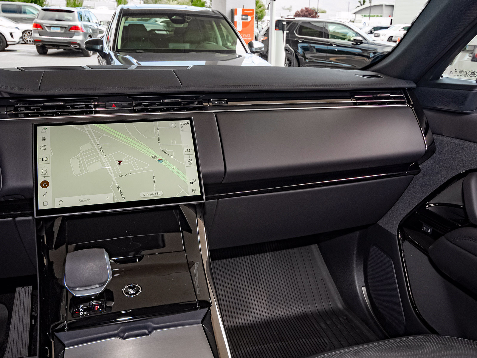 New 2026 Land Rover Range Rover Sport SE AWD/4WD image 38