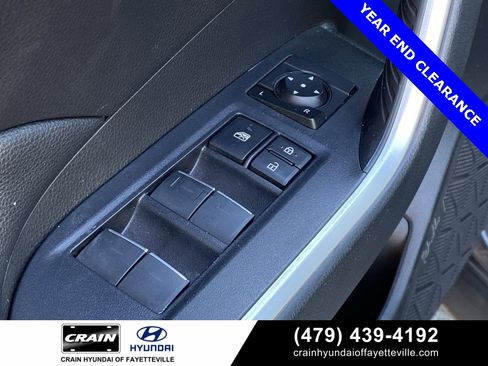 Used 2023 Toyota RAV4 XLE image 22