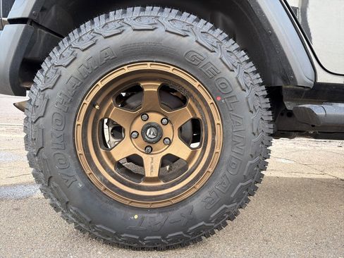 Used 2021 Jeep Wrangler Unlimited Sport w/ Technology Group image 22