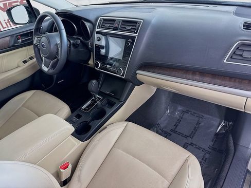 Used 2019 Subaru Outback 2.5i Limited AWD/4WD image 35