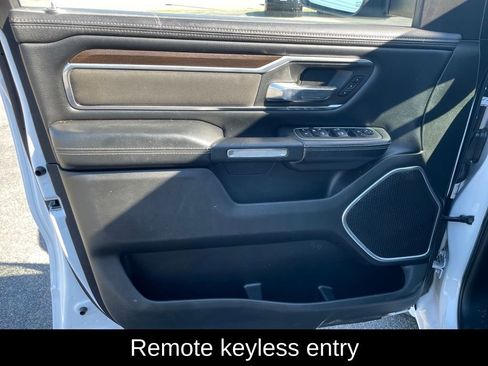 Used 2022 RAM 1500 Laramie image 11