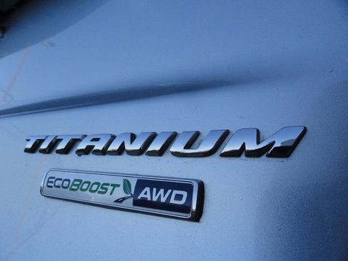 Used 2019 Ford Fusion Titanium image 9