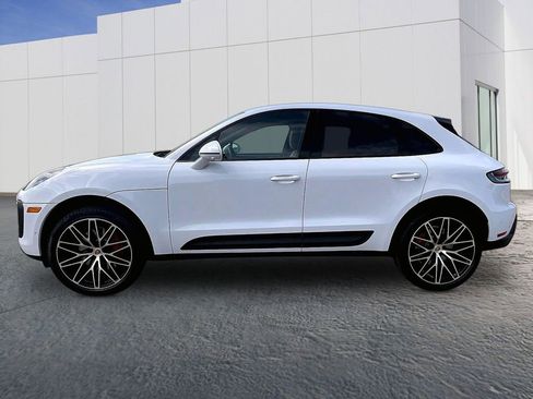 Certified 2025 Porsche Macan S AWD/4WD image 2