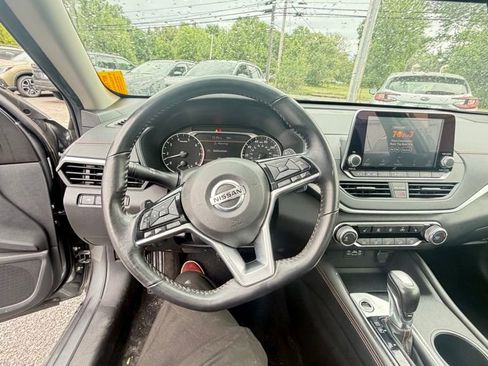 Used 2020 Nissan Altima 2.5 SR w/ Premium Package AWD/4WD image 11