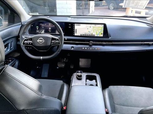 Used 2025 Nissan Ariya FWD image 15