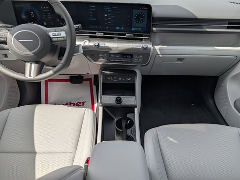 New 2026 Hyundai Kona SEL Premium AWD/4WD image 9