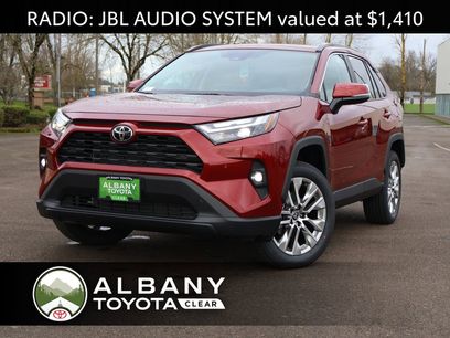 New 2025 Toyota RAV4 XLE Premium w/ Weather Package