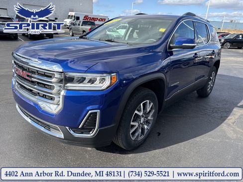 Used 2023 GMC Acadia SLE w/ Driver Convenience Package FWD image 1