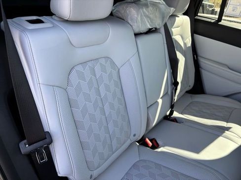 New 2026 Jeep Cherokee Overland AWD/4WD image 19