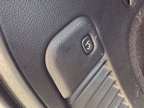Used 2012 Jeep Grand Cherokee Laredo AWD/4WD image 10