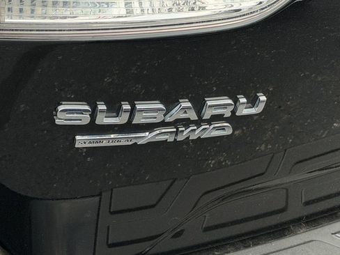 Used 2019 Subaru Forester Premium AWD/4WD image 11