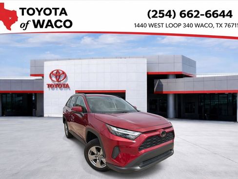 Used 2025 Toyota RAV4 XLE AWD/4WD image 1