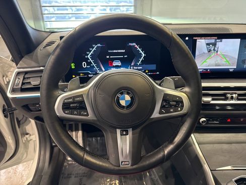 Used 2023 BMW 330i xDrive Sedan w/ M Sport Package image 27