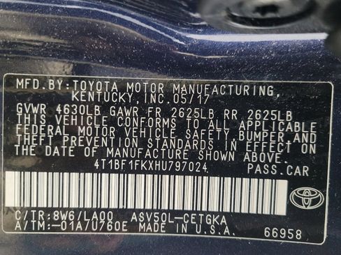Used 2017 Toyota Camry XLE image 33