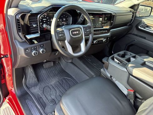 Used 2024 GMC Sierra 1500 SLE w/ Preferred Package image 13