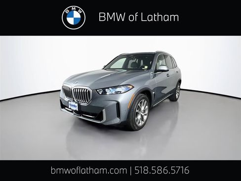 Used 2026 BMW X5 xDrive40i w/ Climate Comfort Package AWD/4WD image 1