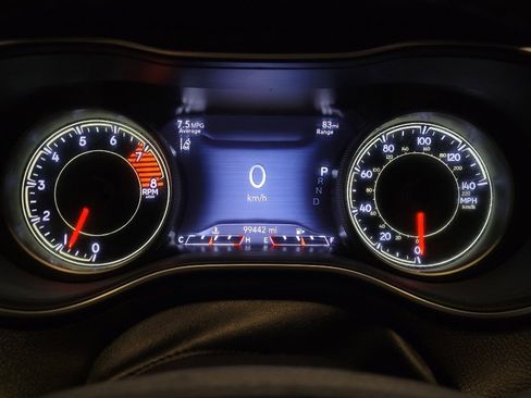 Used 2022 Jeep Cherokee Trailhawk w/ Sun, Sound & Nav Group image 23