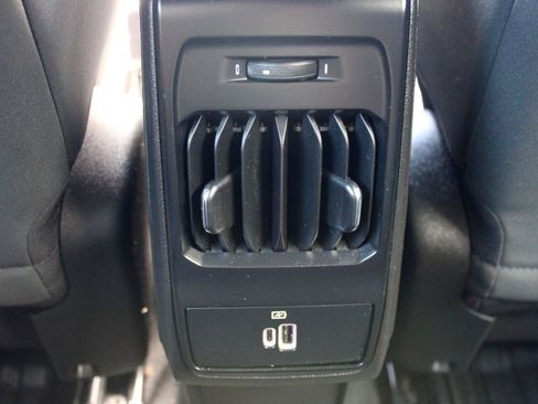 Used 2024 Dodge Hornet R/T w/ R/T Blacktop Package AWD/4WD image 37