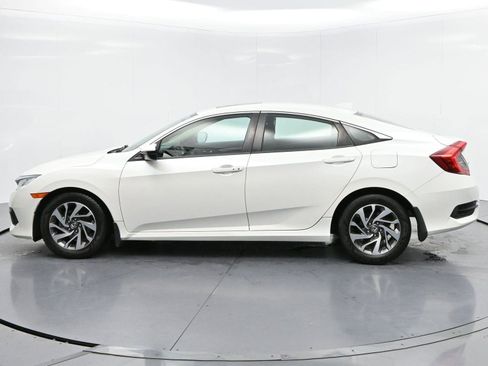 Used 2017 Honda Civic EX image 4