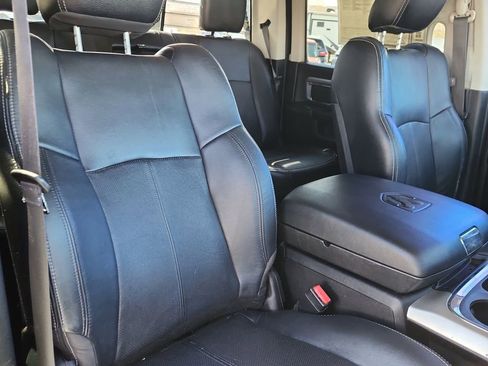 Used 2018 RAM 2500 Laramie w/ Sport Appearance Group image 17