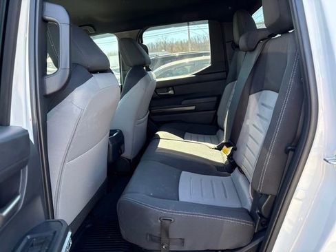 Used 2025 Toyota Tacoma TRD Sport image 10