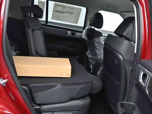 New 2026 Hyundai Santa Fe SEL FWD image 12
