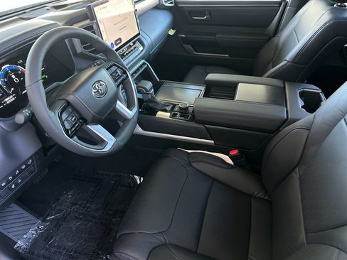 New 2026 Toyota Sequoia Platinum AWD/4WD image 9