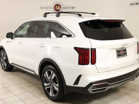 Used 2023 Kia Sorento SX Prestige AWD/4WD image 4