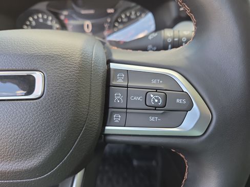 Certified 2022 Jeep Compass Limited AWD/4WD image 28