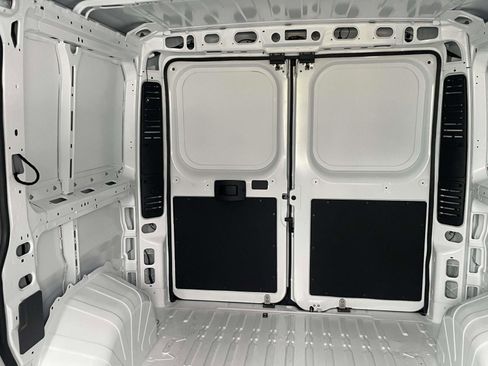 New 2026 RAM ProMaster 1500 w/ Convenience Group FWD image 12